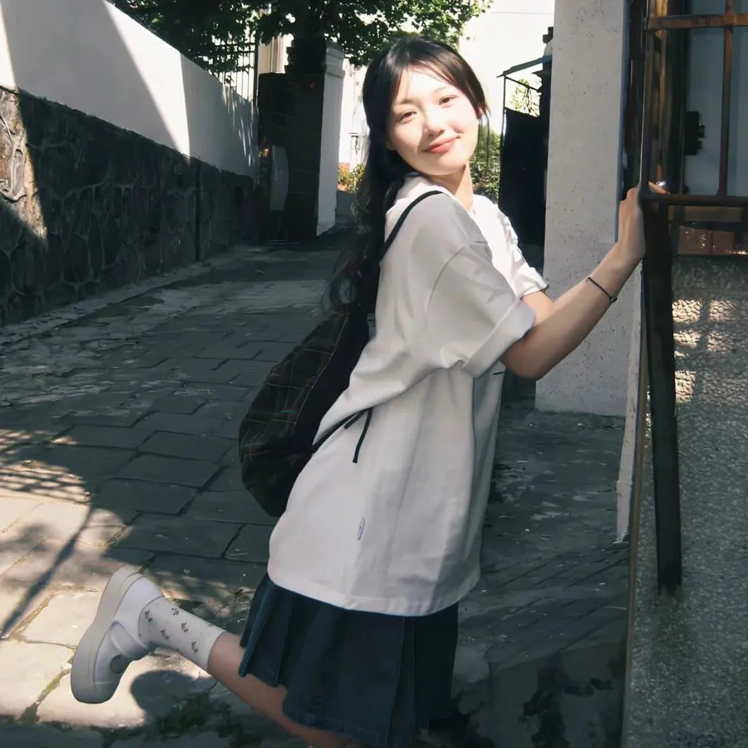 美女与液体人